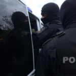 Cu pistolul la cap, dar mascații greșiseră adresa