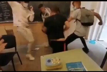 Cum vrea Ministerul Educației să combată violența din școli. Ce spun polițiștii