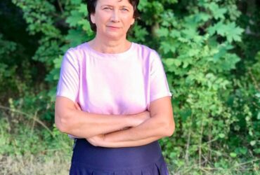 Doamna care transformă copiii nevoiași de la sat, în oameni cu carte. „Să îndrăznească să viseze. Asta le spun mereu“
