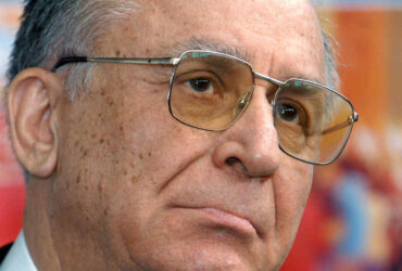 Ion Iliescu a refuzat să dea declaraţii