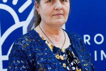 Profesoara de la sat care reîmpădurește cu elevii zonele defrișate. „Să nu le fie rușine să spună de unde sunt”