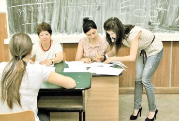 Începe examenul de Bacalaureat 2024. Elevii susțin luni proba la Limba și literatura română, oral. Toate informațiile de care aveți nevoie