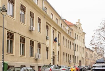 Licența cu dublă specializare, în dezbatere publică. Cu ce propuneri vine Ministerul Educației
