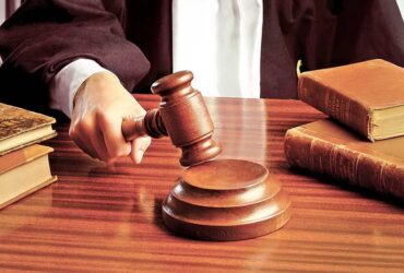 Cu Bacalaureatul la tribunal. Un elev depunctat la matematică și-a recâștigat nota inițială în instanță