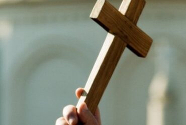 Starețul Mănăstirii Nicula. ”Frate dragă, nu mai poți să ai încredere nici în Justiție?„ Starețul Mănăstirii Nicula. ”Frate dragă, nu mai poți să ai încredere nici în Justiție?„