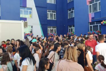 Îndemn la boicotarea festivităților de început de an școlar. Părinte: „Mii de copii vor merge în zona abandonului școlar”