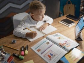 Cum pot fi integrați în colectivitate copiii cu cerințe educaționale speciale. Dascăl: „Avem nevoie de ajutor ca să-i ajutăm”
