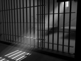 Avocata acuzată că a comandat asasinarea a trei persoane, reţinută