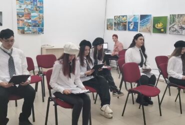 Începe plata pentru bursele școlare. Când vor intra primii bani