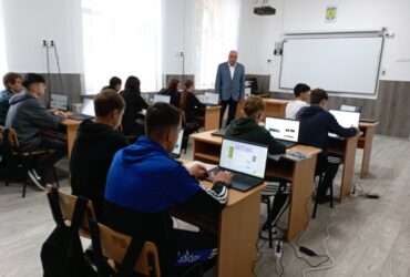 Ce dotări au școlile ultra-moderne din comuna în care a copilărit Mihai Eminescu. Elevii de la țară care vor învăța cu realitate virtuală
