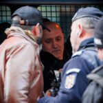 Horațiu Potra, ridicat de jandarmi din mijlocul protestatarilor