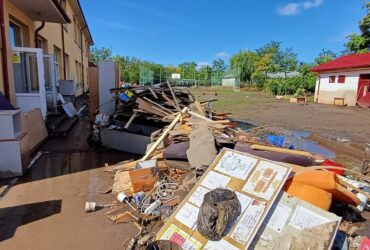 Elevii cer guvernului soluţii, nu recomandări. „De câte tragedii mai e nevoie pentru a acționa preventiv?”