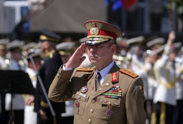 Generalul Zisu, călcat de mascați