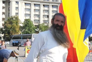 “Stegarul Dac”, încă un dosar după ce s-a îmbrâncit cu un jandarm “Stegarul Dac”, încă un dosar după ce s-a îmbrâncit cu un jandarm
