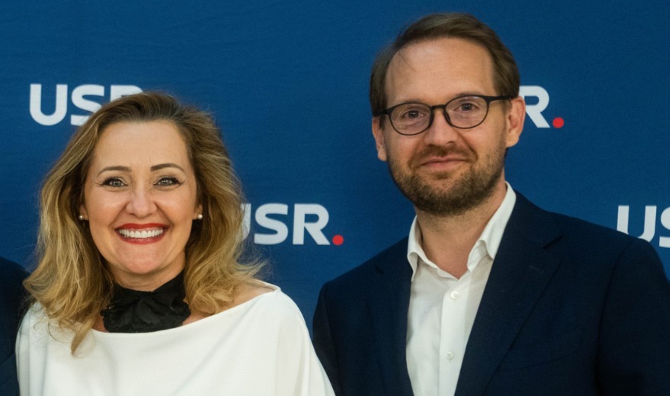 USR ignoră Curtea de Apel și o lasă pe Lasconi fără fonduri. Se pregătește debarcarea ei, după primul tur