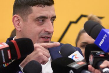 George Simion a trimis un milion de scrisori personalizate pensionarilor din România. De unde are datele personale?