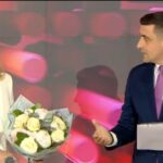 VIDEO Lovitură de teatru la dezbaterea prezidențială de la Digi24: George Simion a plecat chiar înainte să înceapă emisiunea, după ce i-a dat un buchet de flori Elenei Lasconi. Ce a zis
