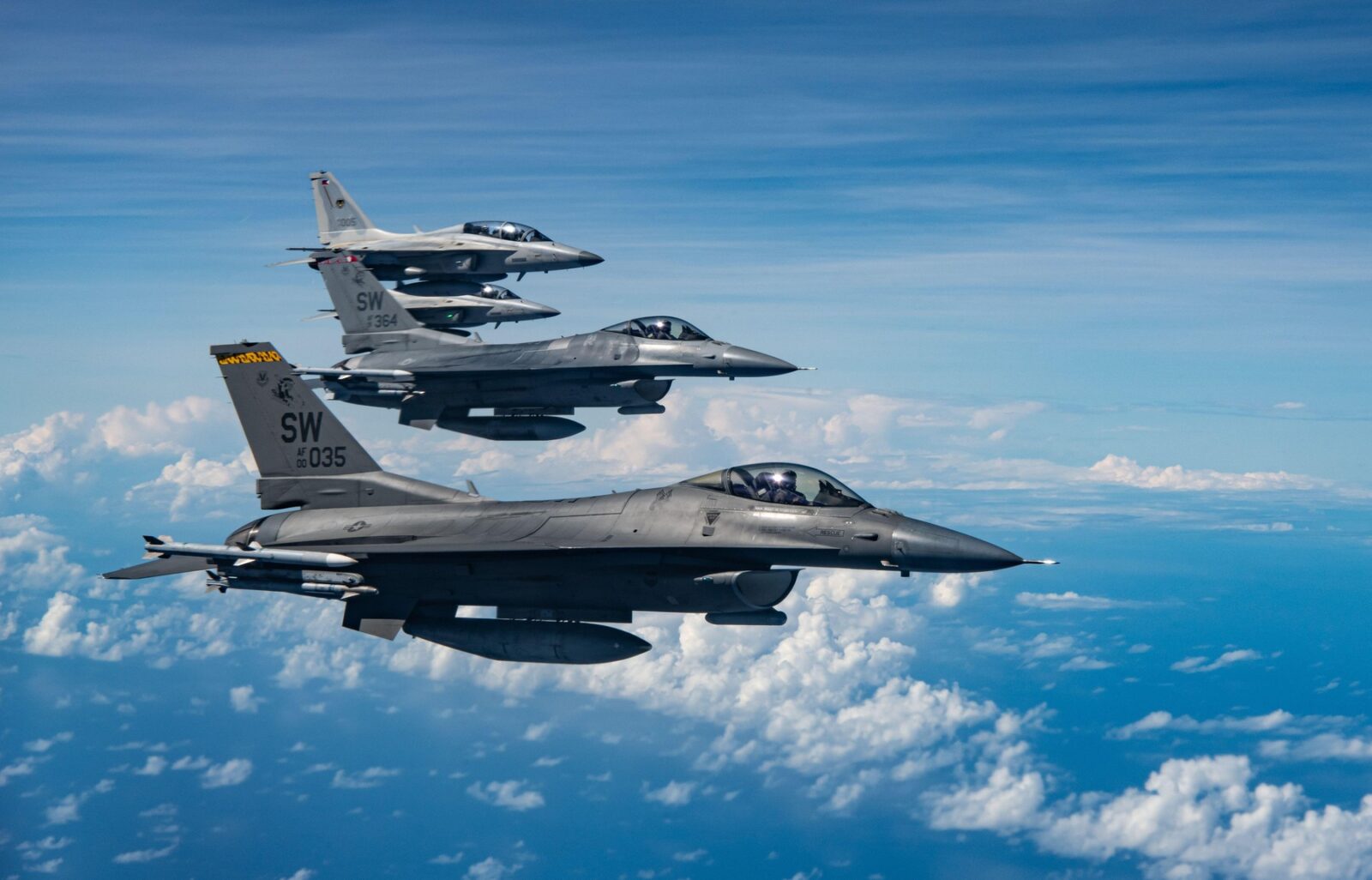 20 de avioane de luptă F-16, vândute de americani „partenerului strategic” care anticipează un război regional declanșat de China