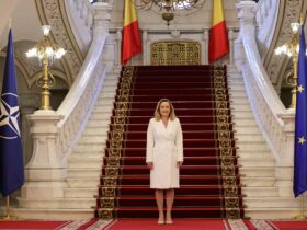 Elena Lasconi, prima postare după scandalul fotografiilor. „Dacă aș fi intrat în combinațiile lor, astăzi aș fi fost președinta României”