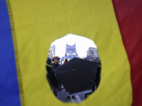 Marea împăcare din societatea românească. Psiholog: „N-ai cum să n-o iei personal, pentru că este personal” INTERVIU