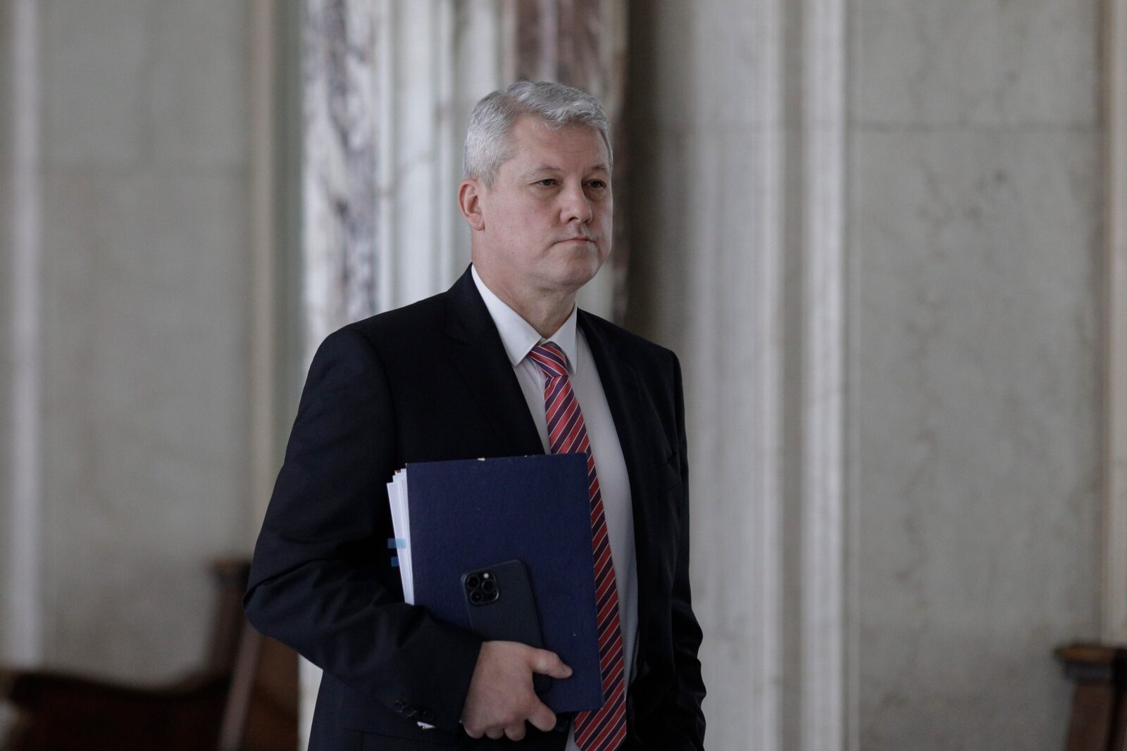 Secretizarea declarațiilor de avere ar putea fi corectată în Parlament. Predoiu: „Legislativul trebuie să intervină și să corecteze situația”