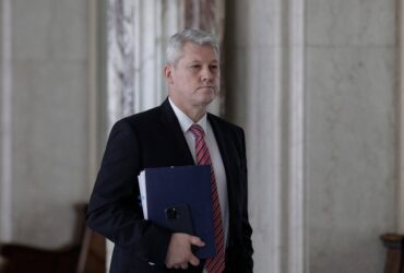 Secretizarea declarațiilor de avere ar putea fi corectată în Parlament. Predoiu: „Legislativul trebuie să intervină și să corecteze situația”