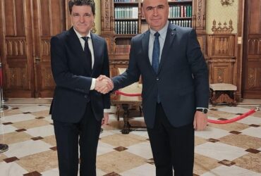 Bilețelul pe care Ilie Bolojan i l-a lăsat lui Nicușor Dan când a plecat de la Cotroceni. Ce trebuie să facă noul președinte