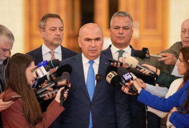 Bolojan reformează PNL: conducere restrânsă, alegeri deschise și sancțiuni pentru performanță slabă