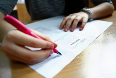Simulare Bacalaureat 2026. Elevii, provocați să se încadreze în timp cu rezolvarea exercițiilor la Matematică