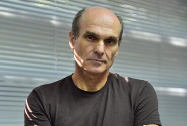 CTP comentează „nașterea grea” a noului Guvern: „Nerușinarea marelui partid e mare, perfect exprimată prin rânjetele lui Grindeanu”