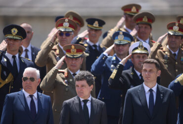 Teama de război bate grija pentru taxe. Tot mai mulți români susțin creșterea cheltuielilor militare