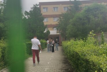 Bac 2025. Peste 1.250 candidați absenți de la prima probă scrisă. Alți 25 au fost eliminați