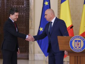 Guvernul Bolojan: 16 ministere și 3 vicepremieri. Ce spun analiștii despre justificarea unui Guvern „extins”