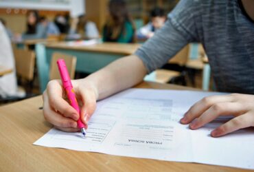 Start la Evaluarea Națională 2025. Ce trebuie să știe elevii despre desfășurarea probelor și contestații