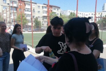 Rezultatele finale ale Evaluării Naționale au fost publicate. Alte 10 medii de 10. Când are loc admiterea la liceu