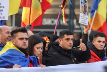 Inflație de formațiuni suveraniste. Ce arată, de fapt, „bucățile rupte” din AUR, partidul condus de George Simion