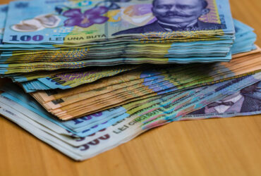 Guvernul scoate aproape 3,3 miliarde de lei de la fondul de rezervă / Cine primește banii