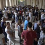 A început admiterea la facultate. Ce ai nevoie să știi pentru a deveni student: taxe, număr de locuri, condiții de admitere