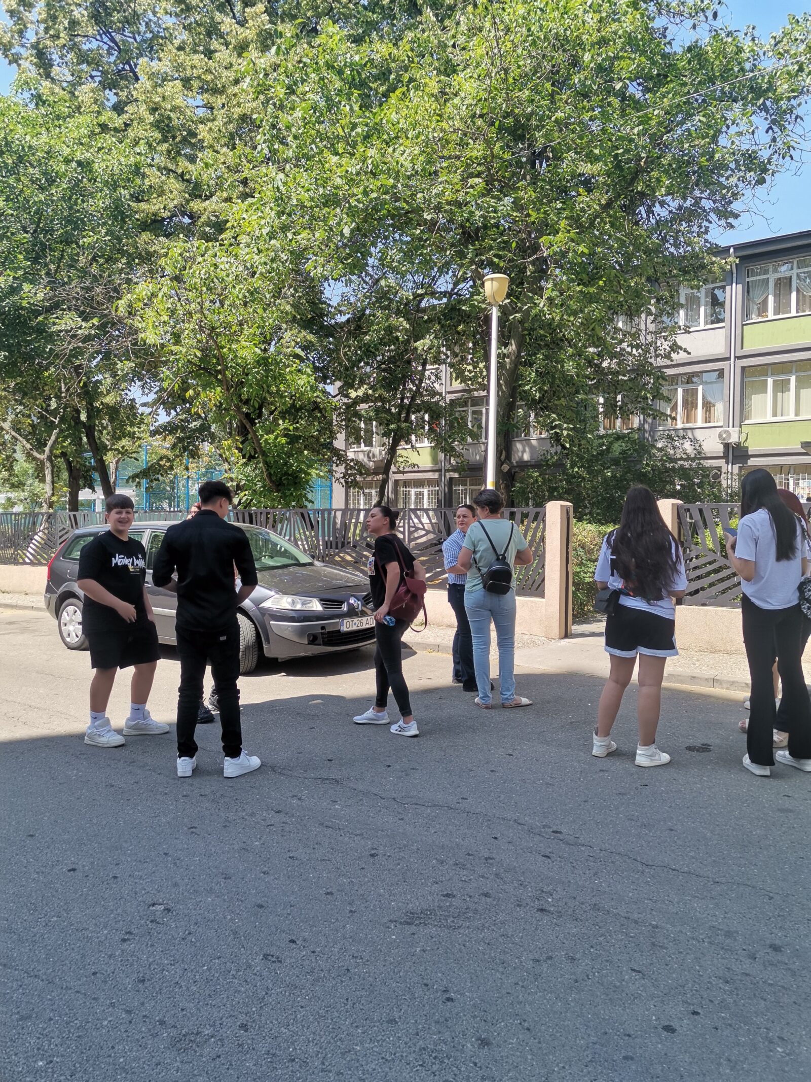 Rezultatele la Evaluarea Națională, discrepanțe între note și realitate. Curiosul caz al școlii din Curcani | Analiză