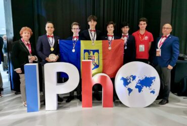 Performanță pentru România la Olimpiada Internațională de Fizică 2025: O medalie de aur, patru de argint și două premii speciale