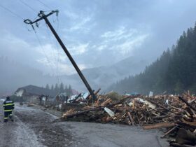 Inundații devastatoare în Moldova. Autoritățile din Suceava cer ajutoare umanitare de urgenţă