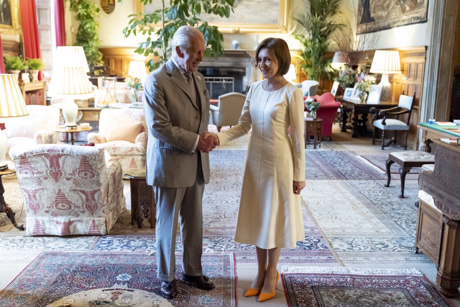 Maia Sandu a fost primită de regele Charles III. Întrevederea, la o zi după discuțiile cu premierul Starmer