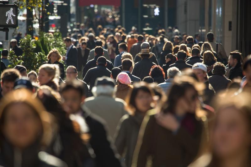Daily report: Ne-ai aranjat, Marcel Ciolacu! Nu te vom uita. De ce face tot mai multă lume terapie cu ChatGPT? Soluția economică pentru România „în 10 pași ușor de înțeles”