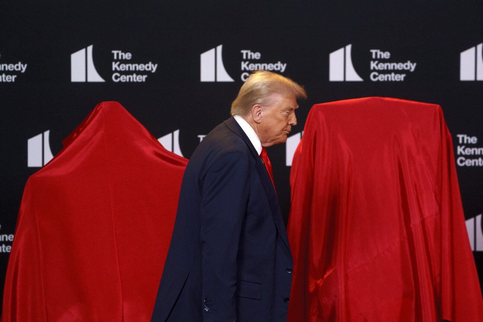 Donald Trump spune ce va face mâine, dacă întâlnirea cu Putin „nu se termină bine”