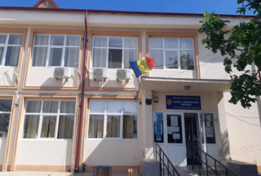 Decizie controversată la Constanța: Inspectoratul Școlar desființează o clasă de liceu cu două zile înainte de 8 septembrie