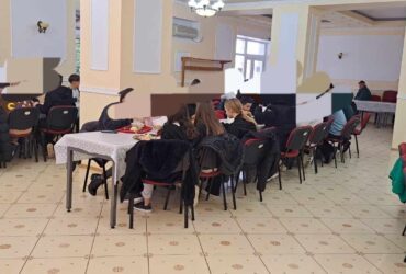 Ministerul Educației: Programul «Masă sănătoasă» continuă fără restricții
