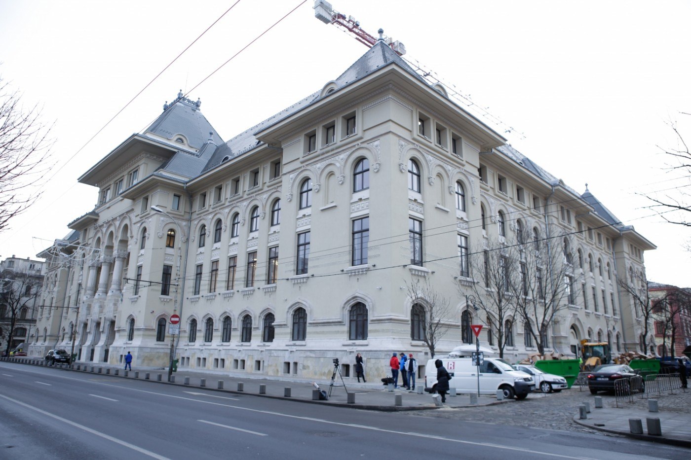 Ce salarii încasează angajații Primăriei Capitalei. Stelian Bujduveanu: „Sunt cele mai mari din administraţia publică locală”