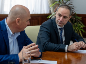 Rectificarea bugetară, discutată de Nazare și Bolojan. Proiectul intră în consultare publică de luni