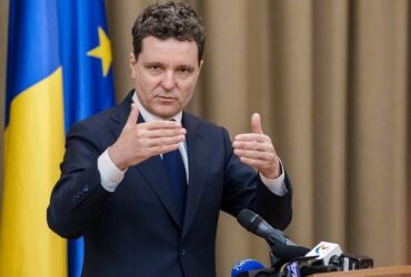 Guvernul are ca obiectiv reducerea cu 20% a personalului administrativ. Nicușor Dan: „E nevoie să plece oameni din sistem”