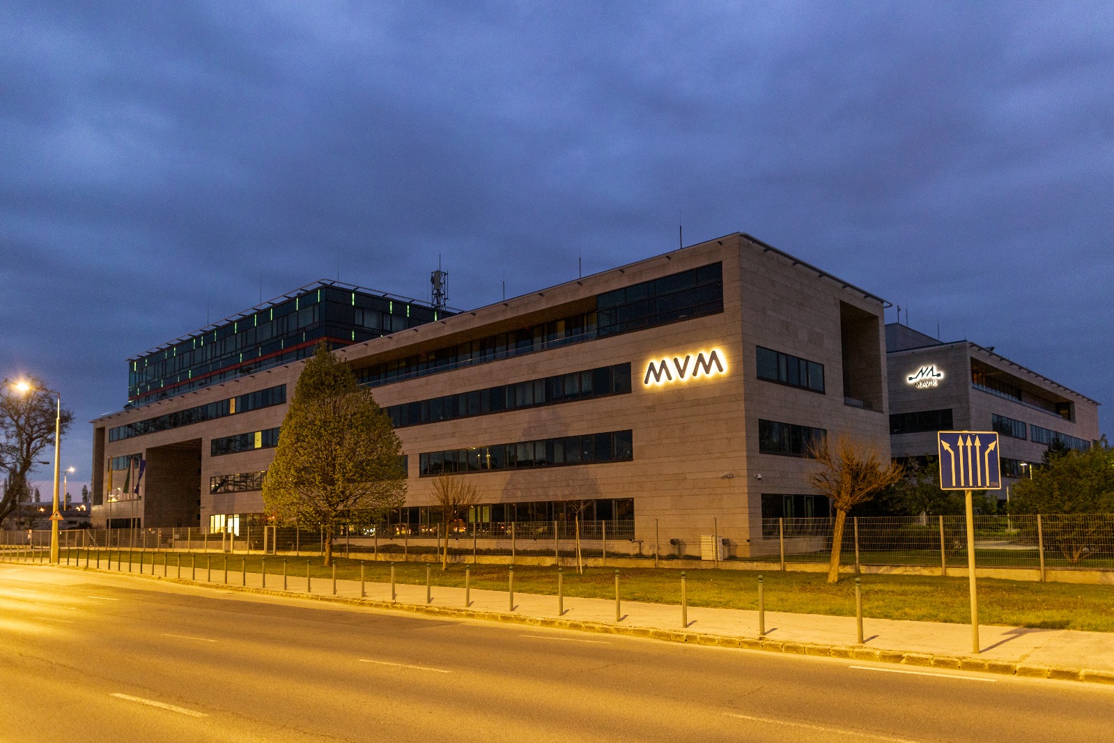 Ce argument are compania maghiară MVM, care vrea să cumpere E.ON România, în fața suspiciunilor că va aduce gaz rusesc. Decizia va aparține CSAT